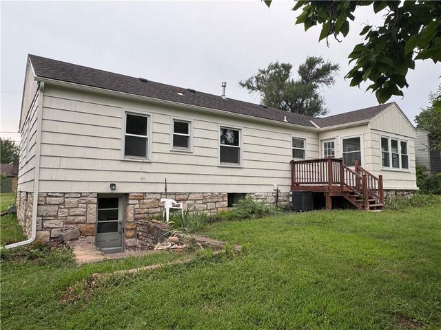6437 Craig Street, Merriam, KS 66202