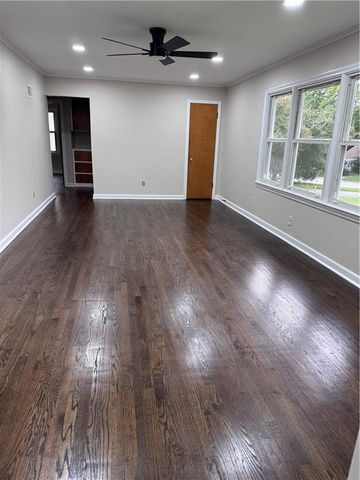 6437 Craig Street, Merriam, KS 66202