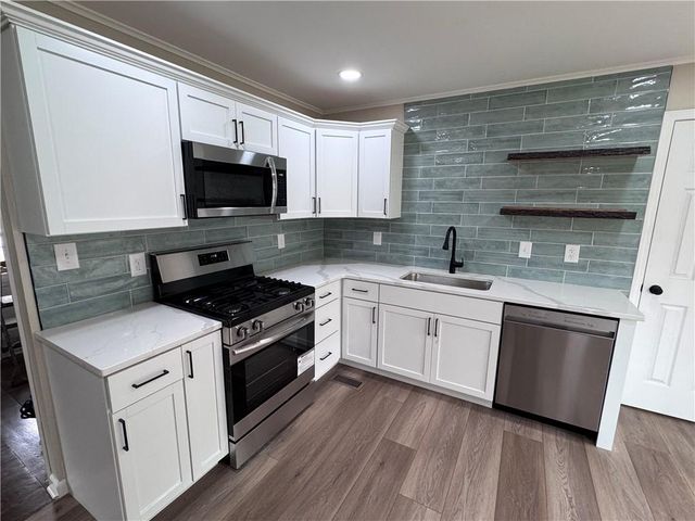 6437 Craig Street, Merriam, KS 66202