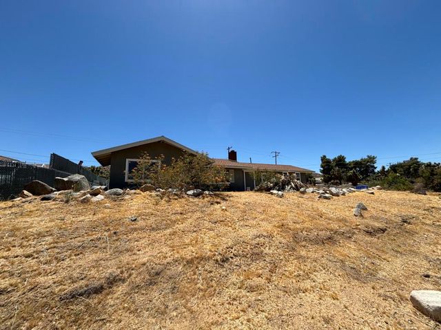 55519 Iona Lane, Yucca Valley, CA 92284