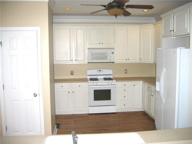 1074 Pine Grove NE Avenue, Brookhaven, GA 30319