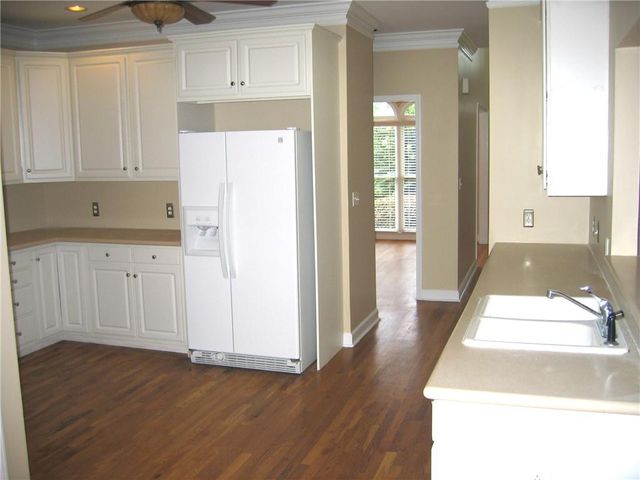 1074 Pine Grove NE Avenue, Brookhaven, GA 30319