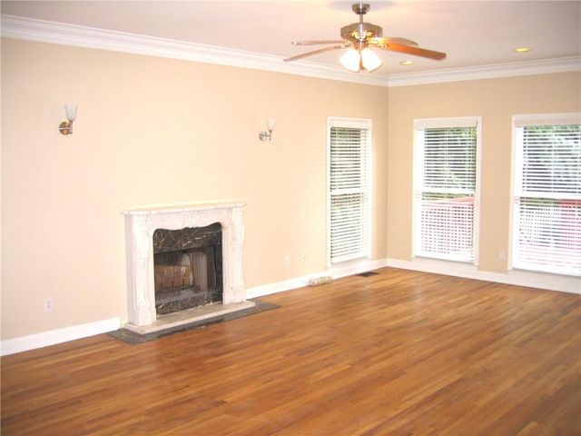 1074 Pine Grove NE Avenue, Brookhaven, GA 30319