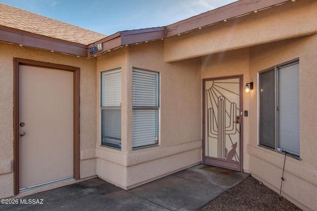 4957 W Didion Drive, Tucson, AZ 85742