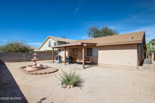 4957 W Didion Drive, Tucson, AZ 85742