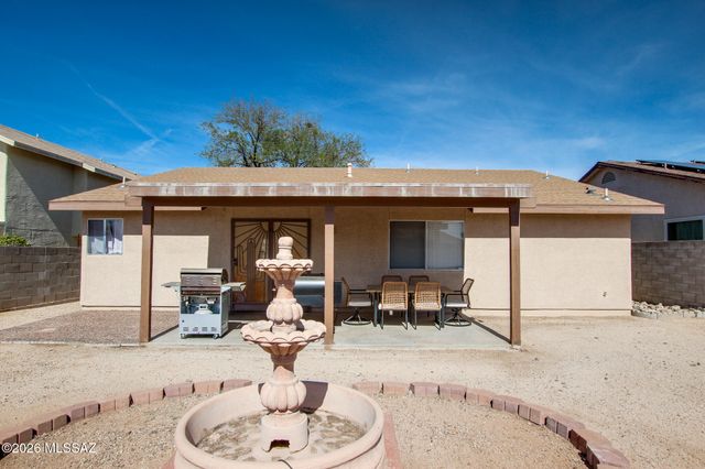 4957 W Didion Drive, Tucson, AZ 85742