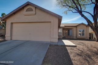 4957 W Didion Drive, Tucson, AZ 85742