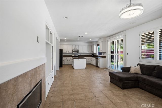 28639 Amborella Way, Menifee, CA 92584
