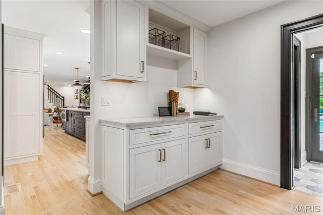 12829 Topping Acres Street, Town And Country, MO 63131