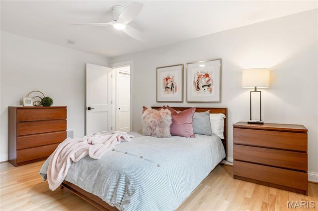 12829 Topping Acres Street, Town And Country, MO 63131