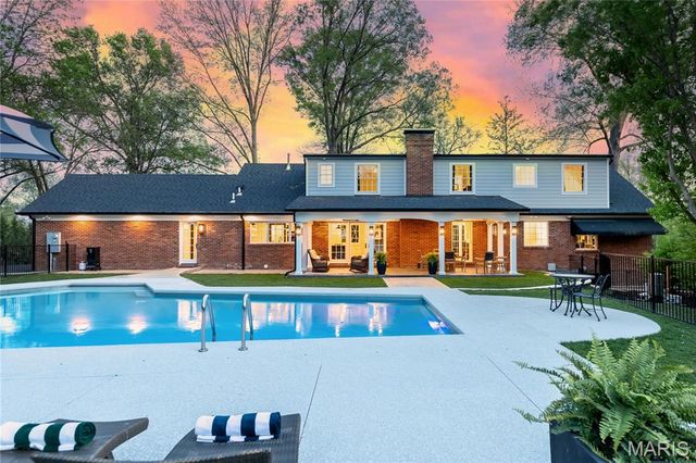 12829 Topping Acres Street, Town And Country, MO 63131
