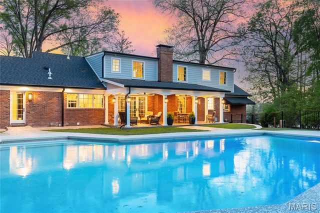 12829 Topping Acres Street, Town And Country, MO 63131