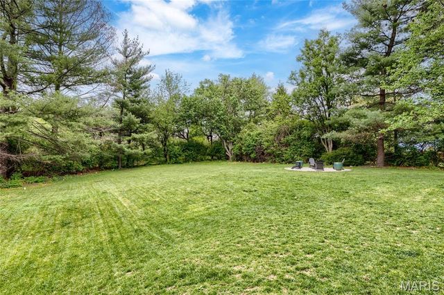 12829 Topping Acres Street, Town And Country, MO 63131