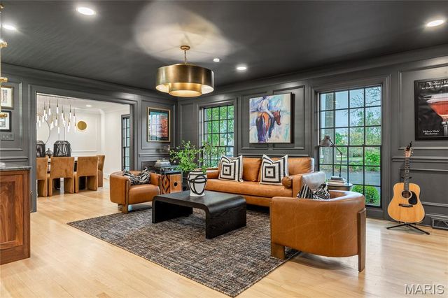 12829 Topping Acres Street, Town And Country, MO 63131