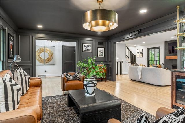 12829 Topping Acres Street, Town And Country, MO 63131