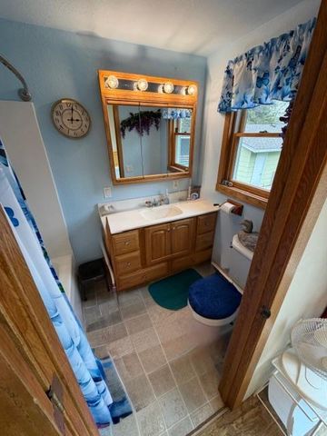 421 Kekoskee Street, Mayville, WI 53050