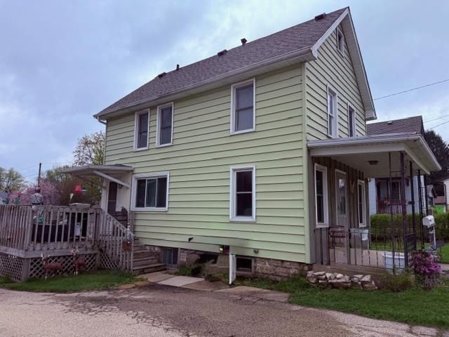 421 Kekoskee Street, Mayville, WI 53050