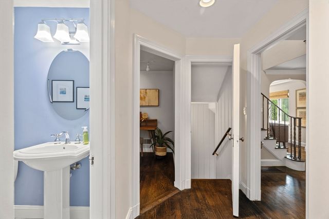142 Beverly Rd., Brookline, MA 02467