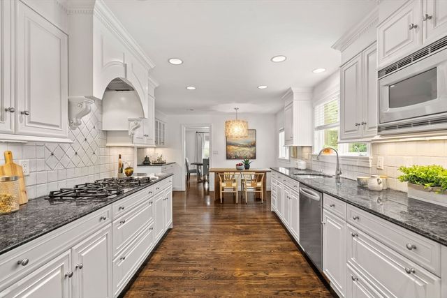 142 Beverly Rd., Brookline, MA 02467