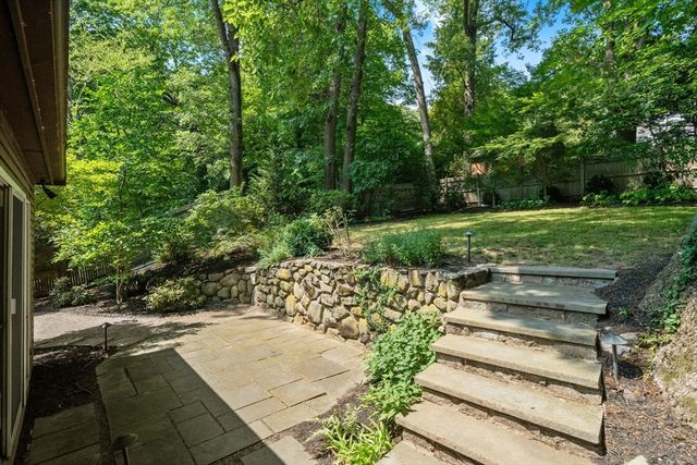 142 Beverly Rd., Brookline, MA 02467