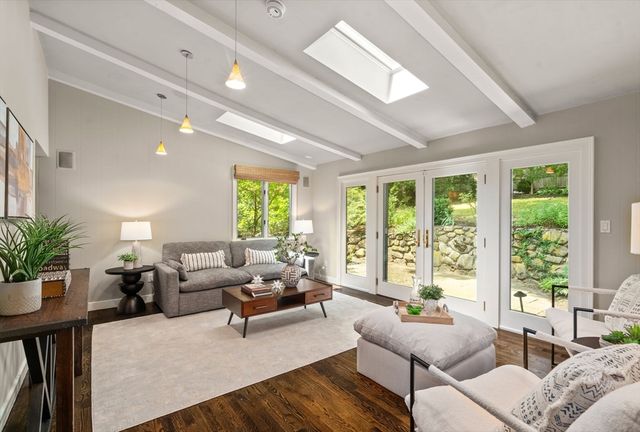 142 Beverly Rd., Brookline, MA 02467