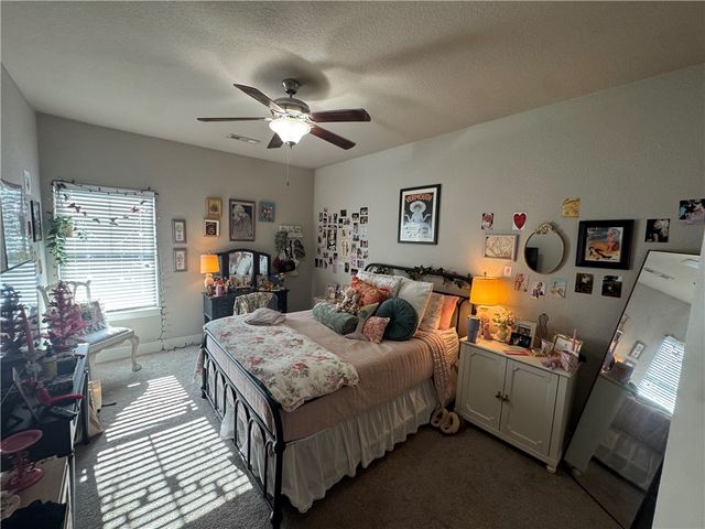 1695 Nettleship Street, Fayetteville, AR 72701