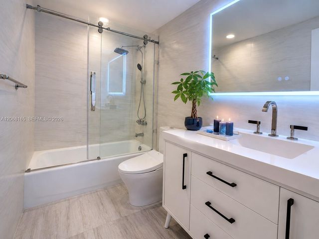 19390 Collins Avenue 1210, Sunny Isles Beach, FL 33160