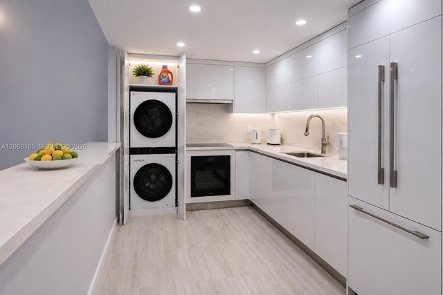 19390 Collins Avenue 1210, Sunny Isles Beach, FL 33160