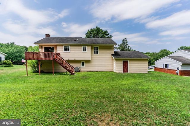 2210 DOUGLAS DRIVE, Carlisle, PA 17013
