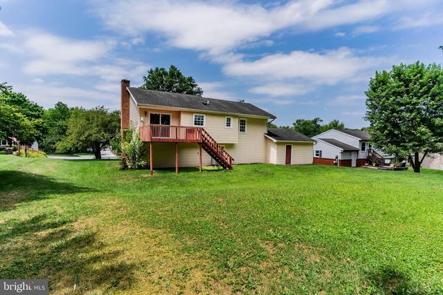 2210 DOUGLAS DRIVE, Carlisle, PA 17013
