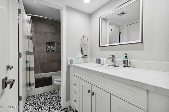 9355 N 91ST Street 101, Scottsdale, AZ 85258