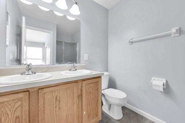 8326 Bruntsfield Road, Columbus, OH 43235