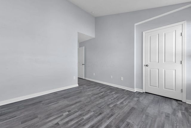 8326 Bruntsfield Road, Columbus, OH 43235