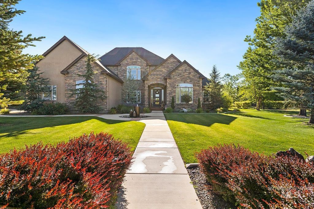 7624 S Old Farm Lane, Meridian, ID 83642