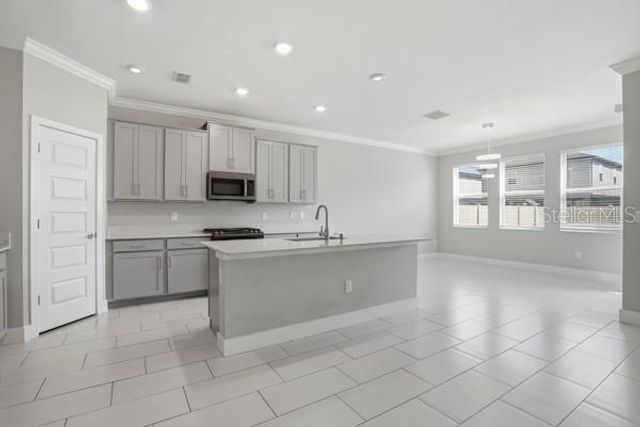 8598 CAMPUS WOODS WAY, New Port Richey, FL 34655