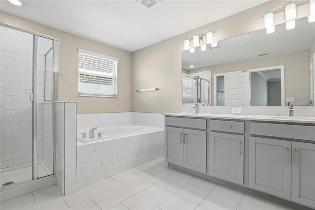 8598 CAMPUS WOODS WAY, New Port Richey, FL 34655