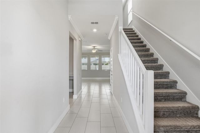 8598 CAMPUS WOODS WAY, New Port Richey, FL 34655