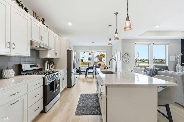 535 Ridley Park Way, Huntertown, IN 46748