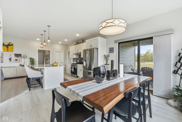 535 Ridley Park Way, Huntertown, IN 46748