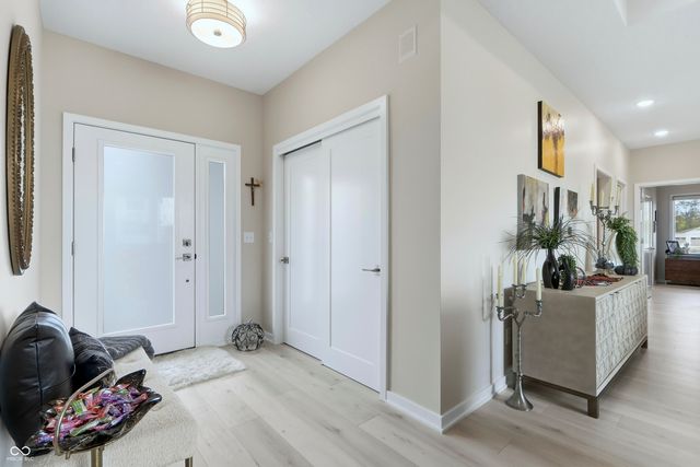 535 Ridley Park Way, Huntertown, IN 46748