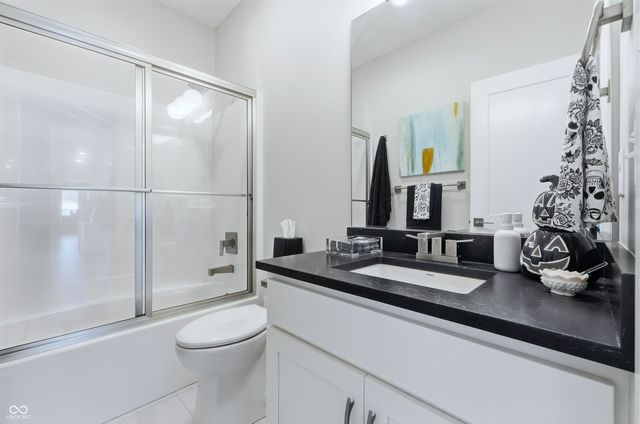 535 Ridley Park Way, Huntertown, IN 46748