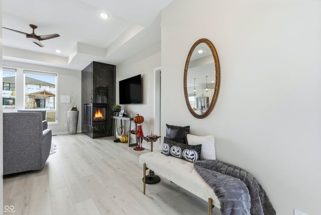535 Ridley Park Way, Huntertown, IN 46748