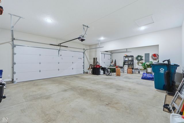535 Ridley Park Way, Huntertown, IN 46748