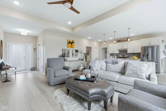 535 Ridley Park Way, Huntertown, IN 46748