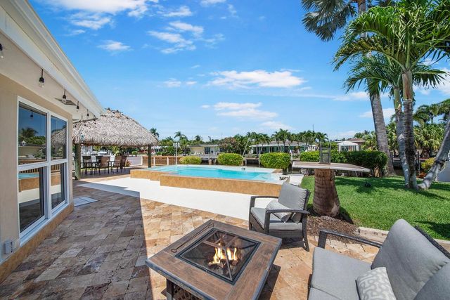 220 SE 2nd Avenue, Pompano Beach, FL 33060