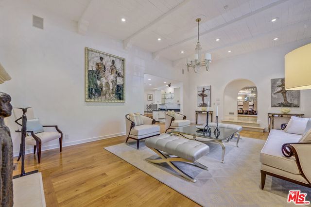 507 N Arden Drive, Beverly Hills, CA 90210