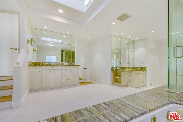 507 N Arden Drive, Beverly Hills, CA 90210