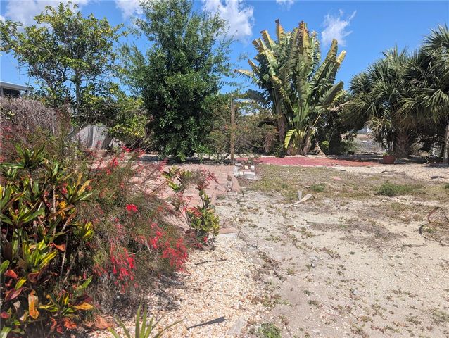 1273 KINGFISHER DRIVE, Englewood, FL 34224