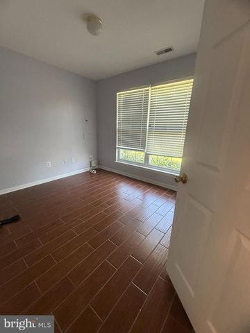 19 SPRINGTIDE CT, Middle River, MD 21220
