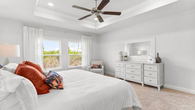 4807 Eider Rd, Pace, FL 32571